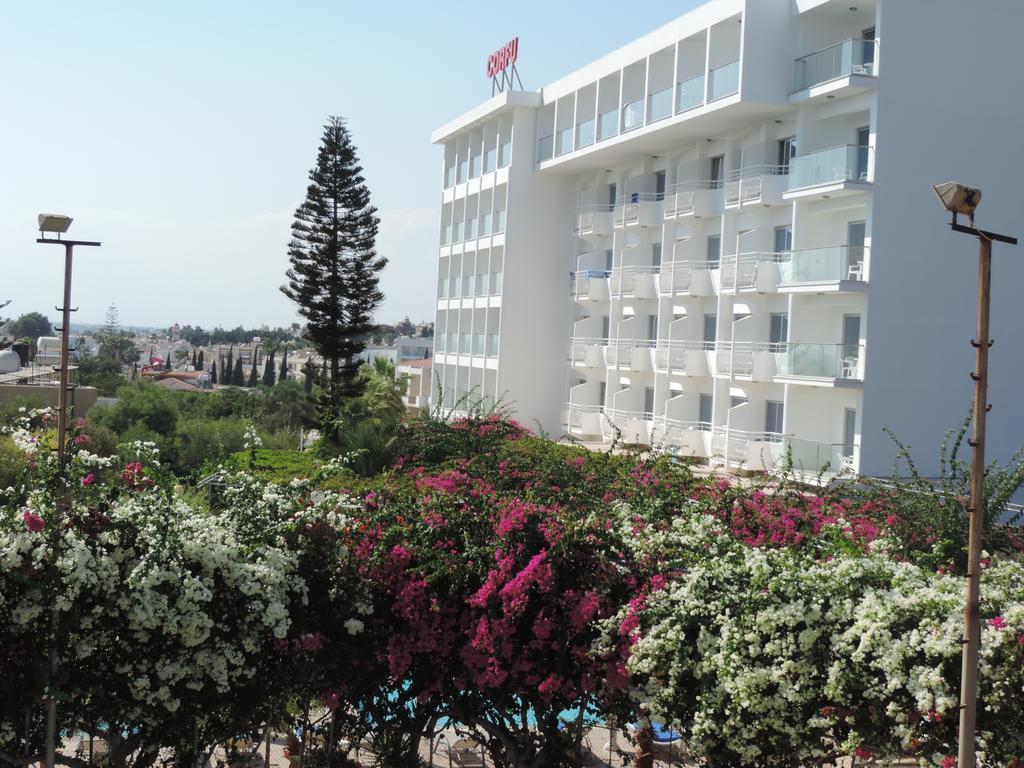 Corfu Hotel Ayia Napa Exteriör bild